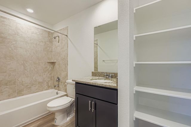 13908 Edna Maxine WALK, Del Valle, TX 78617