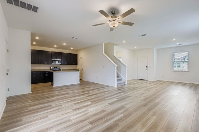 13908 Edna Maxine WALK, Del Valle, TX 78617