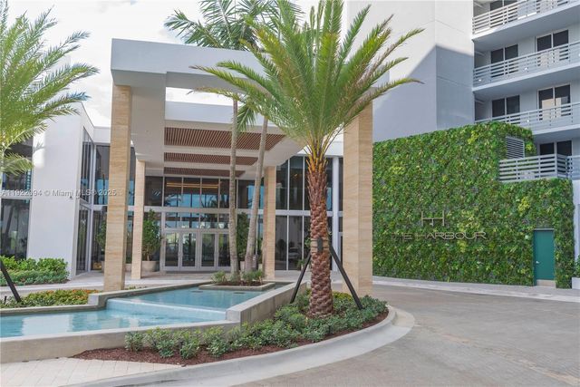 16385 Biscayne Blvd 3016, North Miami Beach, FL 33160