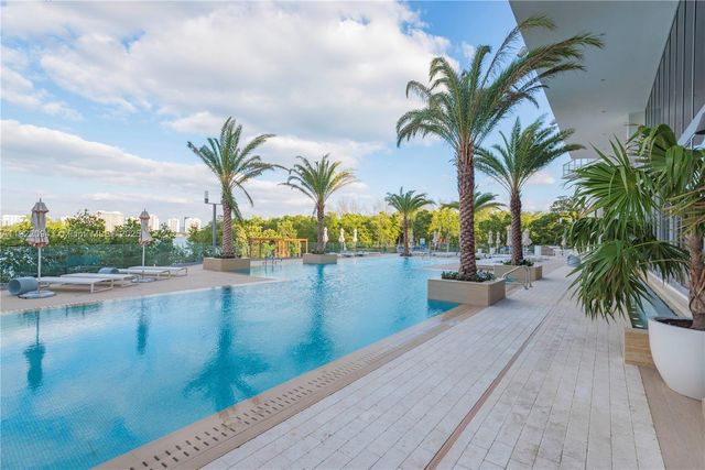 16385 Biscayne Blvd 3016, North Miami Beach, FL 33160