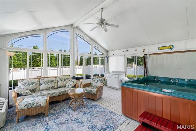 59 McClay Trail Drive, St Peters, MO 63376