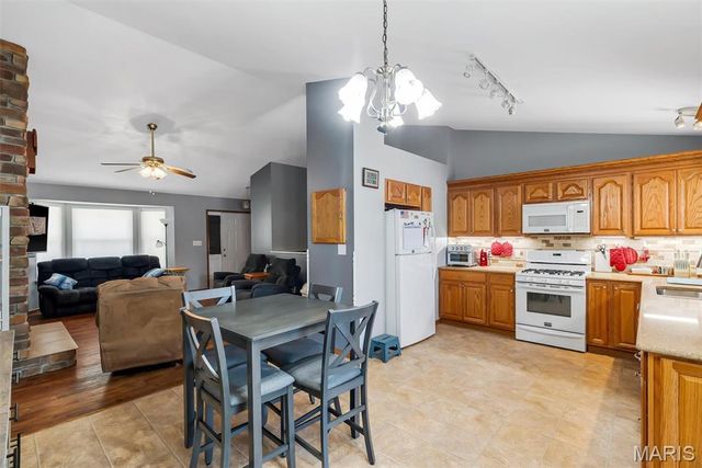 59 McClay Trail Drive, St Peters, MO 63376