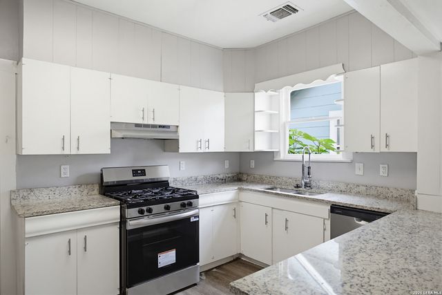 435 E GERALD AVE, San Antonio, TX 78214