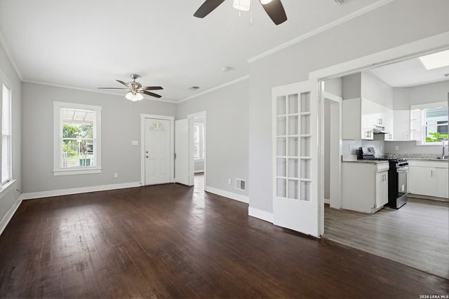 435 E GERALD AVE, San Antonio, TX 78214
