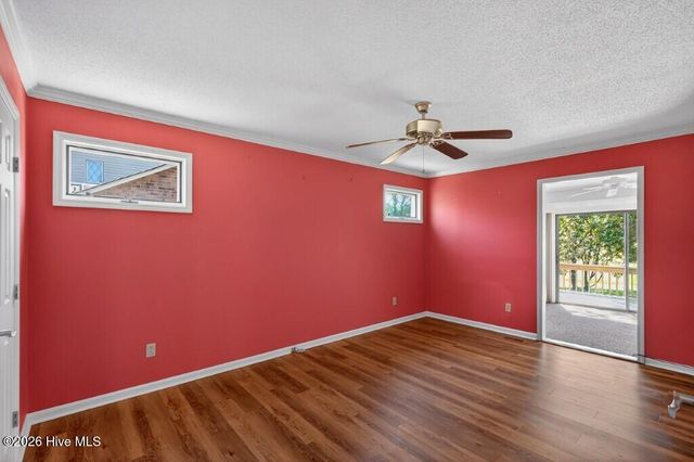 1929 Caracara Drive, New Bern, NC 28560