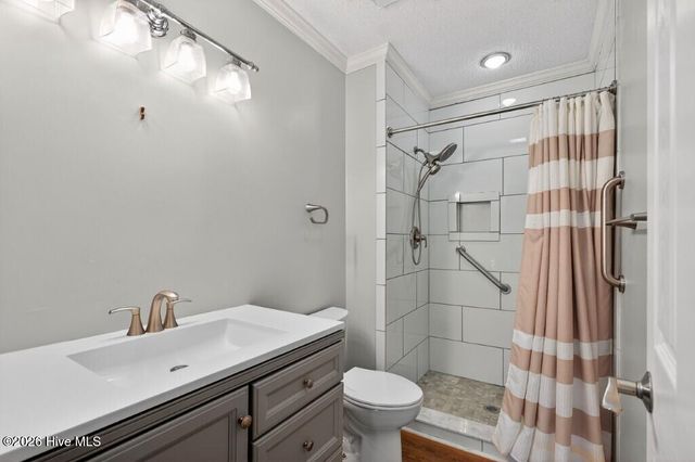 1929 Caracara Drive, New Bern, NC 28560