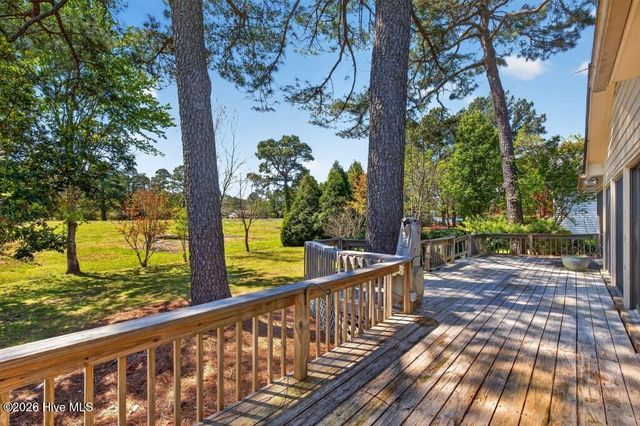 1929 Caracara Drive, New Bern, NC 28560