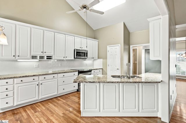 110 Amberjack Court, Taylors, SC 29687