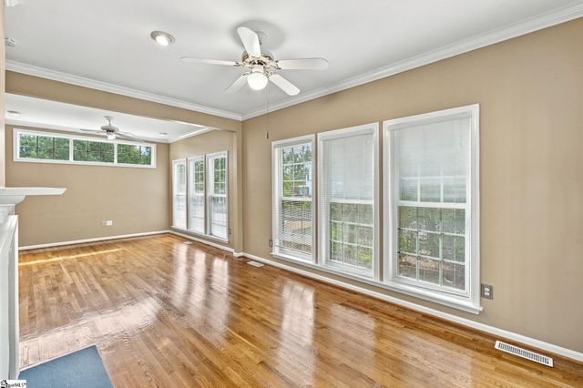 110 Amberjack Court, Taylors, SC 29687