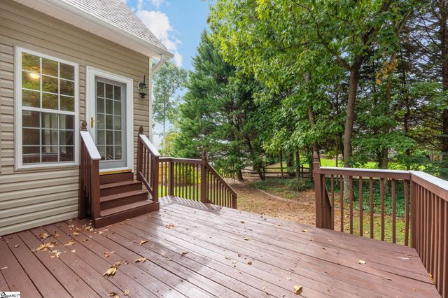 110 Amberjack Court, Taylors, SC 29687