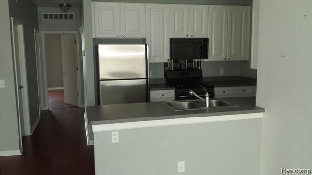 2088 Arcadia Drive, Canton, MI 48188