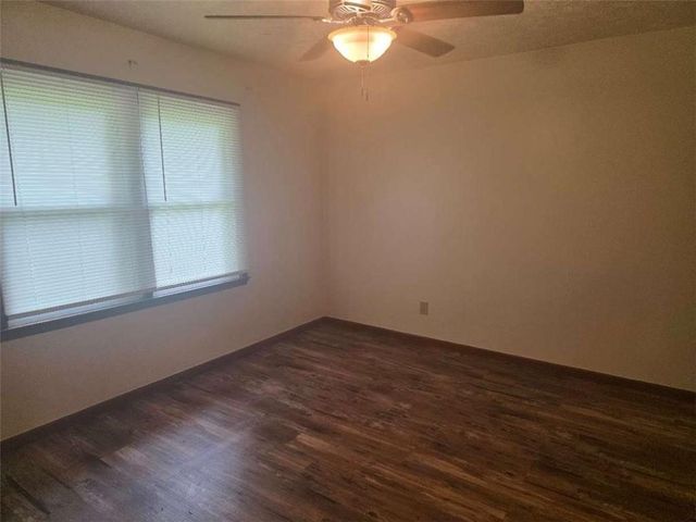 128 Hillview Drive, Thomaston, GA 30286