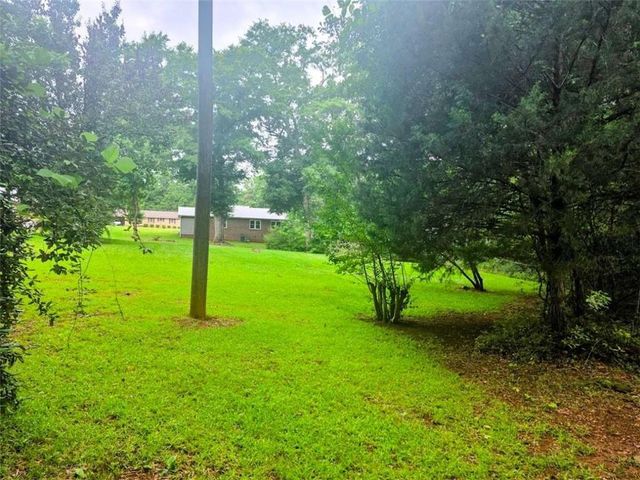128 Hillview Drive, Thomaston, GA 30286