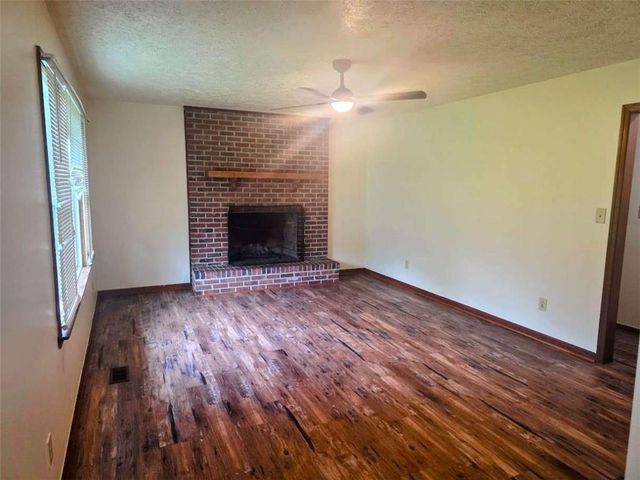 128 Hillview Drive, Thomaston, GA 30286