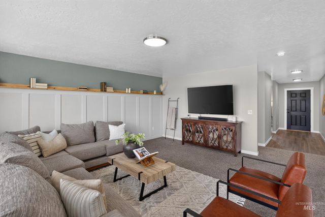 7814 E Drouillard St., Nampa, ID 83687