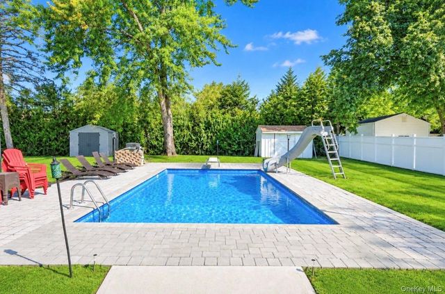 15 Dillon Drive, Dix Hills, NY 11746