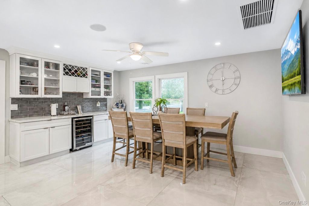 15 Dillon Drive, Dix Hills, NY 11746 — photo 5