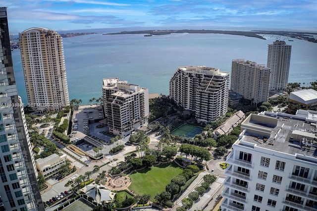 495 Brickell Ave 2103, Miami, FL 33131