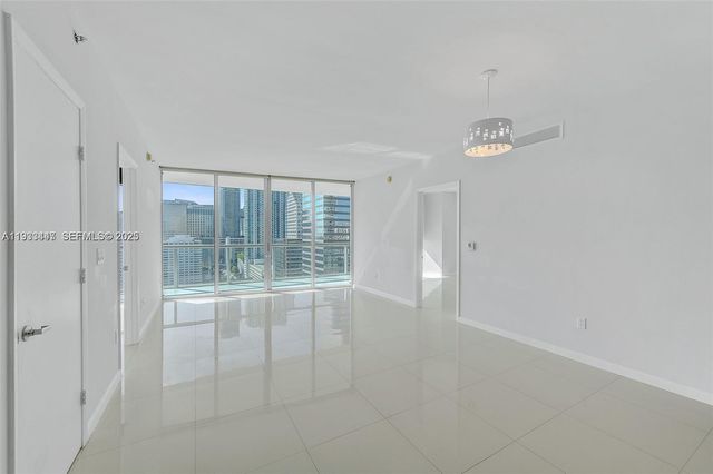 495 Brickell Ave 2103, Miami, FL 33131