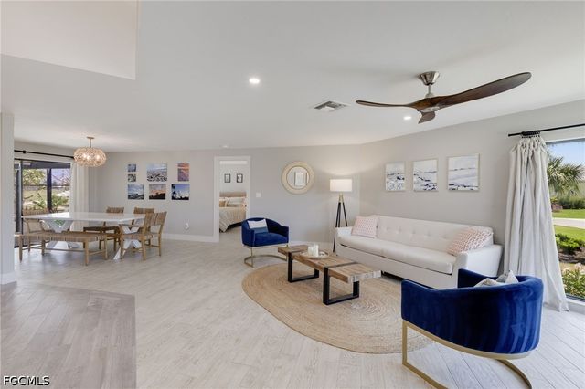 1206 Par View DR, Sanibel, FL 33957