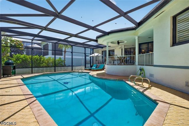 1206 Par View DR, Sanibel, FL 33957