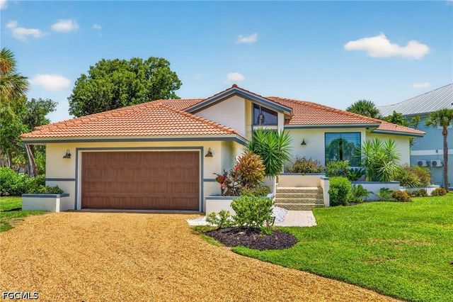 1206 Par View DR, Sanibel, FL 33957