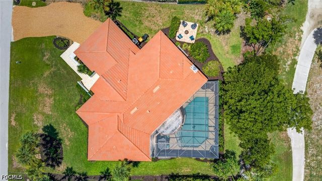 1206 Par View DR, Sanibel, FL 33957
