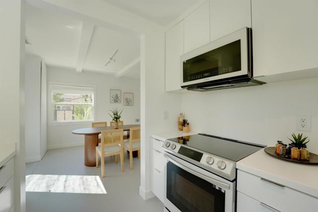 4928 Monroe Avenue, San Diego, CA 92115