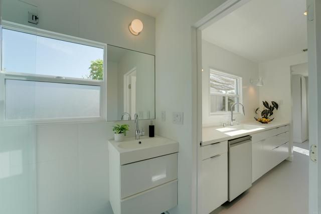 4928 Monroe Avenue, San Diego, CA 92115