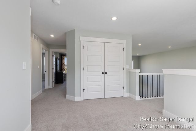 5961 Claymont Court, Caledonia, MI 49316