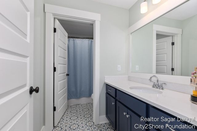 5961 Claymont Court, Caledonia, MI 49316