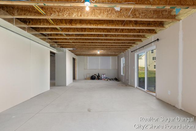 5961 Claymont Court, Caledonia, MI 49316