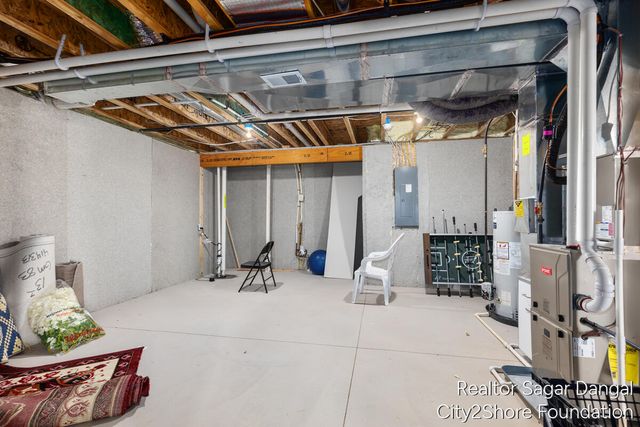 5961 Claymont Court, Caledonia, MI 49316