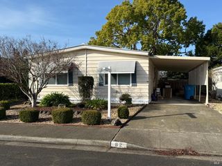 82 Charro Dr, Santa Rosa, CA 95401