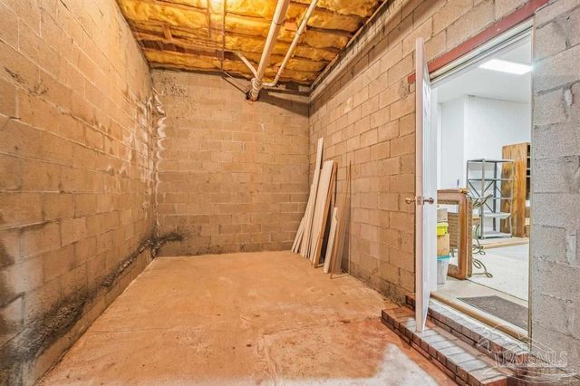 4610 Peacock Dr, Pensacola, FL 32504