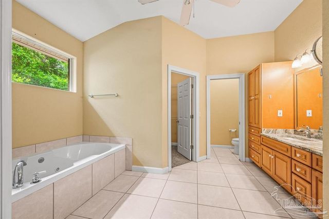 4610 Peacock Dr, Pensacola, FL 32504