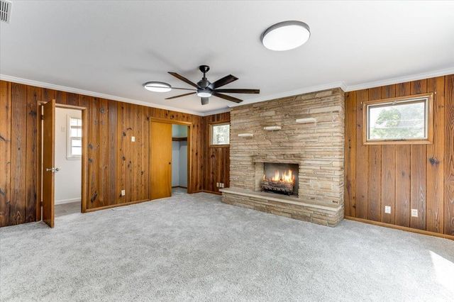 1638 S Faulders Ln, Wichita, KS 67208