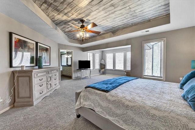 26418 W 109TH Terrace, Olathe, KS 66061