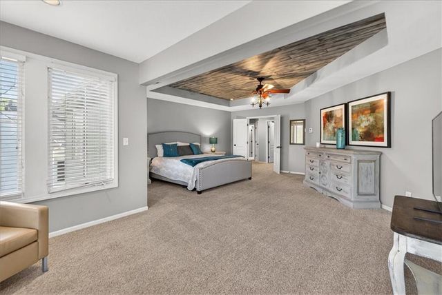 26418 W 109TH Terrace, Olathe, KS 66061