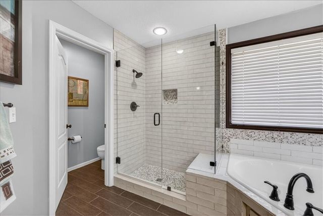 26418 W 109TH Terrace, Olathe, KS 66061