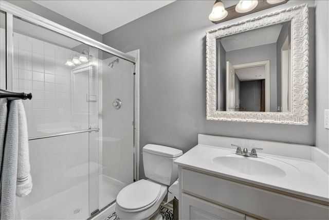 26418 W 109TH Terrace, Olathe, KS 66061