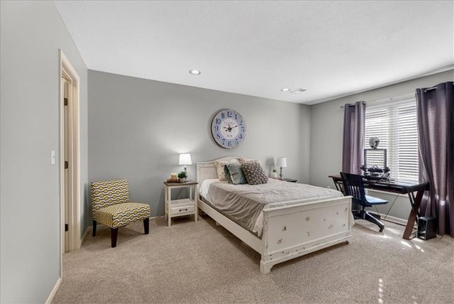 26418 W 109TH Terrace, Olathe, KS 66061