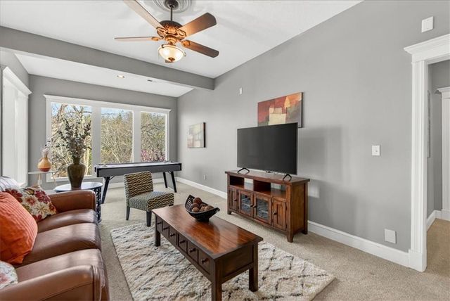 26418 W 109TH Terrace, Olathe, KS 66061