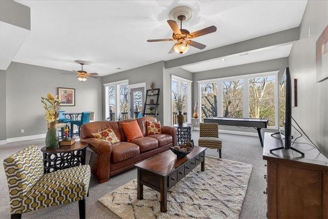 26418 W 109TH Terrace, Olathe, KS 66061