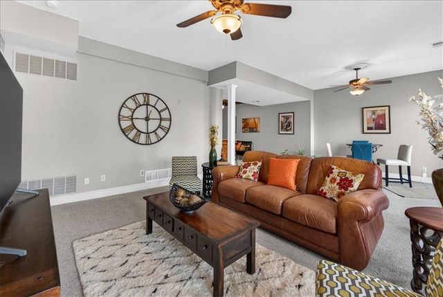 26418 W 109TH Terrace, Olathe, KS 66061