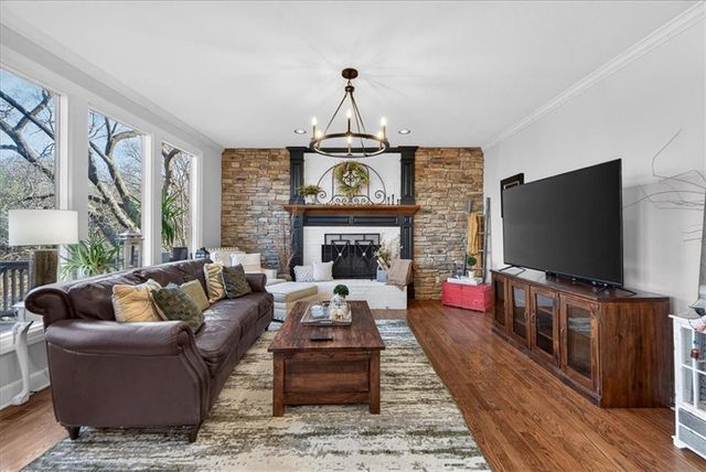 26418 W 109TH Terrace, Olathe, KS 66061