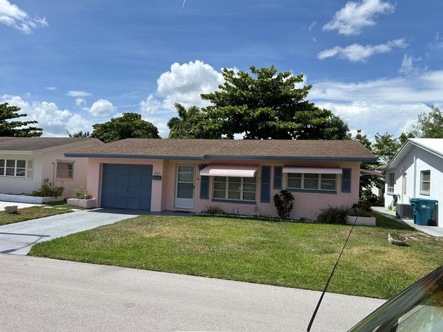 4517 NW 49th Street, Tamarac, FL 33319