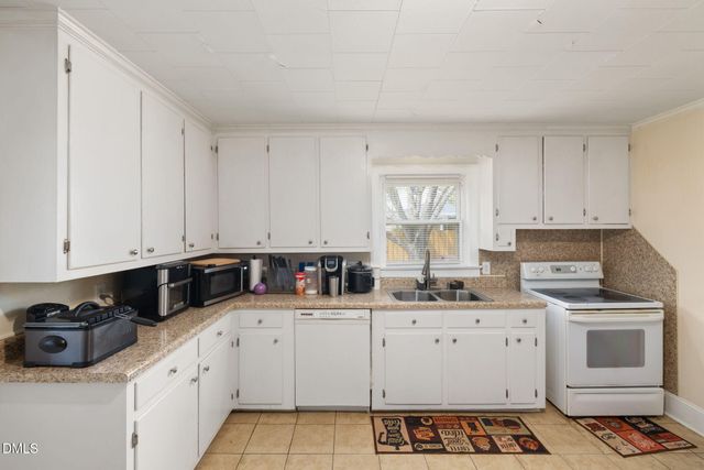 203 Sunset Street, Stem, NC 27581