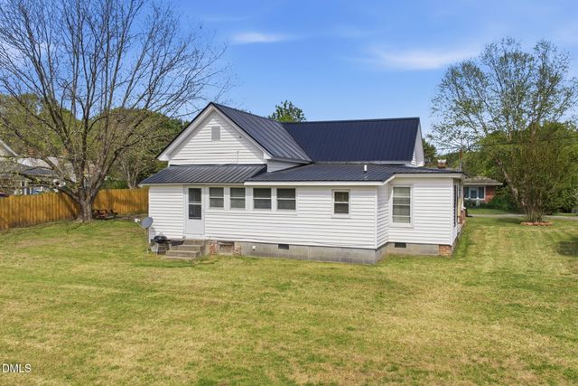 203 Sunset Street, Stem, NC 27581