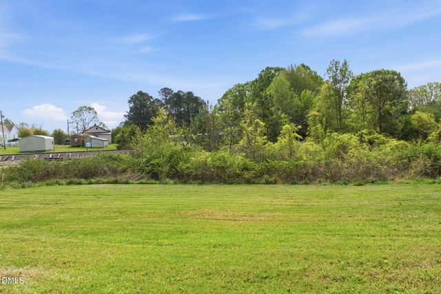 203 Sunset Street, Stem, NC 27581